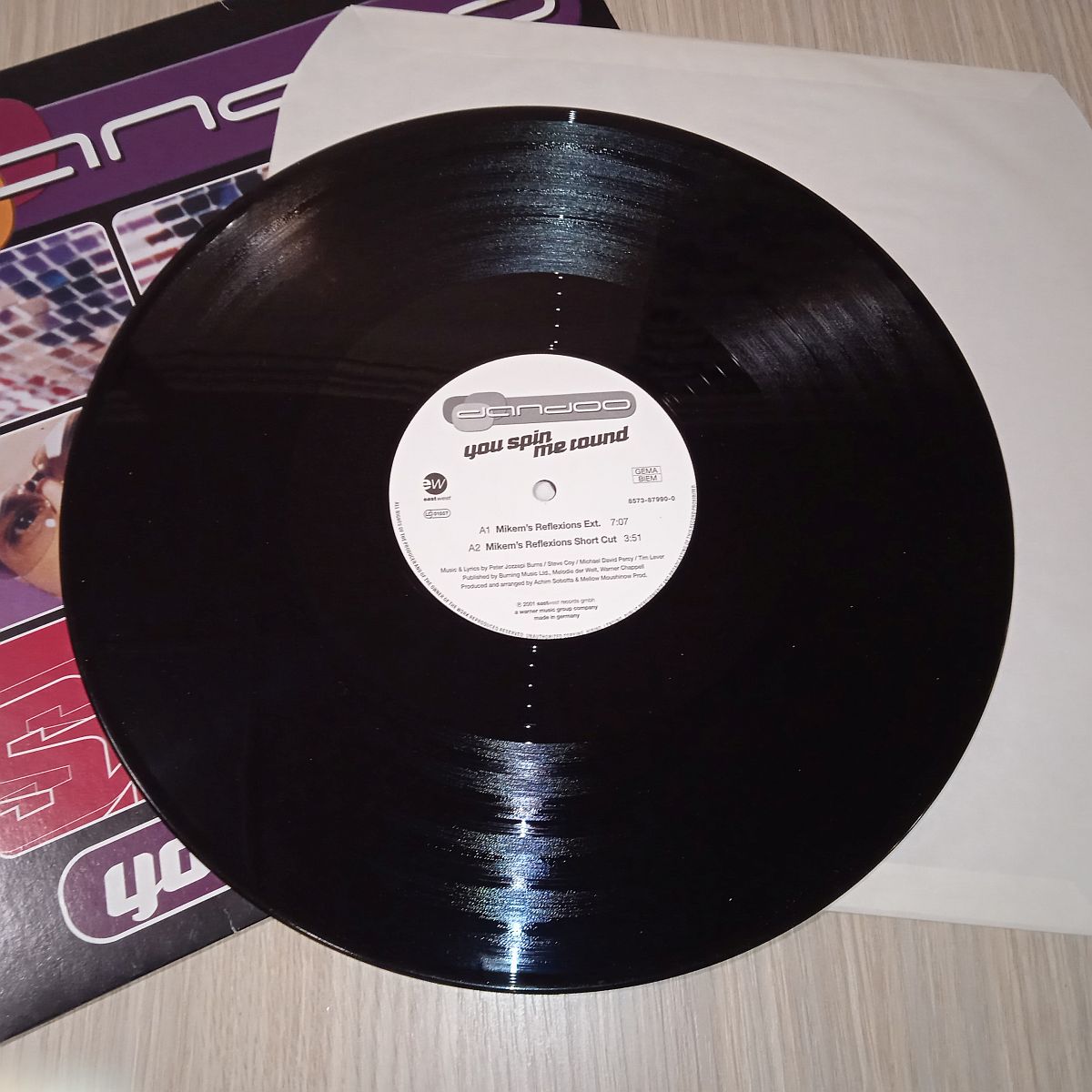 Dandoo – You Spin Me Round (Vinyl,2001) - Image 5