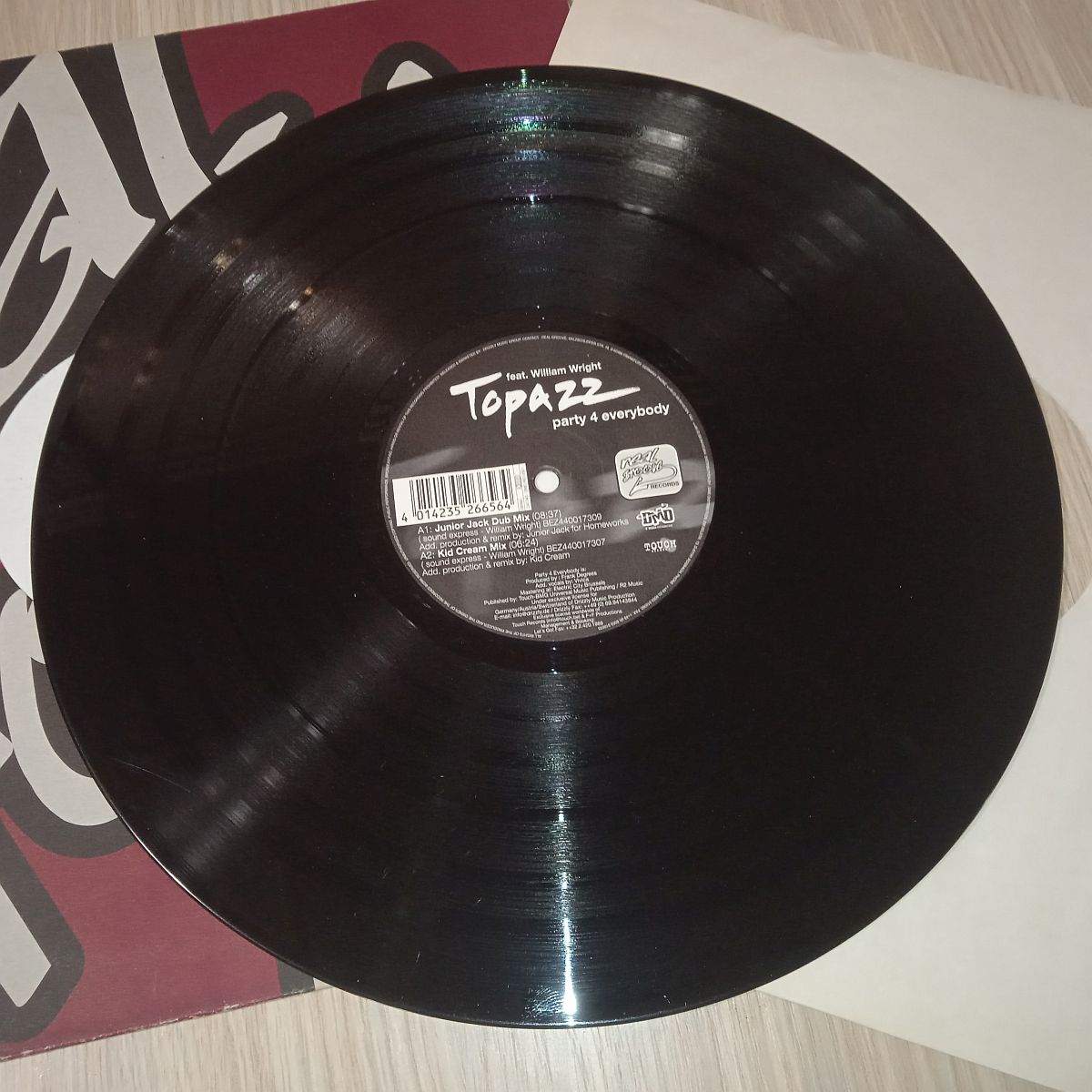 Topazz – Party 4 Everybody (Vinyl,2000) - Image 5