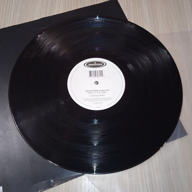 Mathias Ware Feat. Rob Taylor – Hey Little Girl (4 Strings Remix) (Vinyl,2002) - Image 4