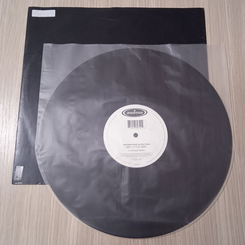 Mathias Ware Feat. Rob Taylor – Hey Little Girl (4 Strings Remix) (Vinyl,2002) - Image 3