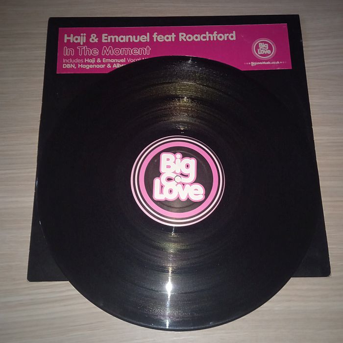 Haji & Emanuel feat Roachford – In The Moment (Vinyl,2009) - Image 2