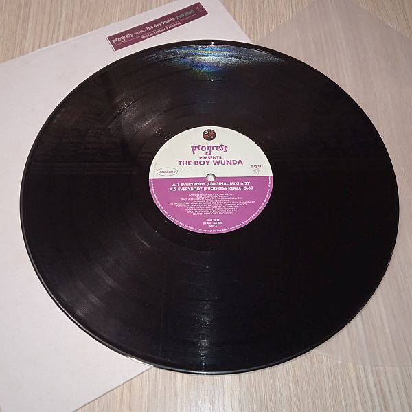 Progress Presents The Boy Wunda – Everybody (Vinyl,1999) - Image 2