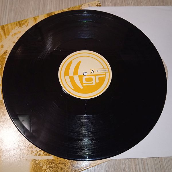 Atlantic Ocean – Waterfall 2002 (Remixes)(ATB rmx!) (Vinyl,2002) - Image 2