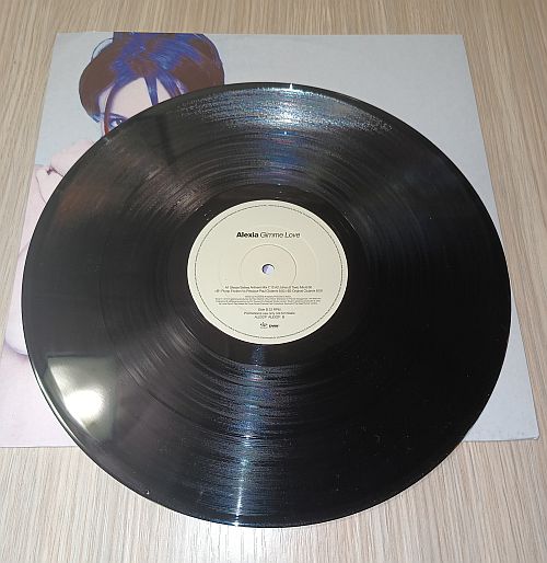 Alexia – Gimme Love (Vinyl,1998) - Image 2