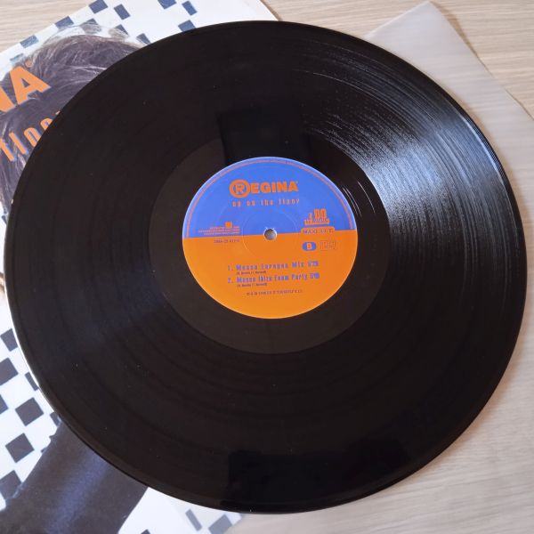 Regina – Up On The Floor (Vinyl,1998) - Image 2
