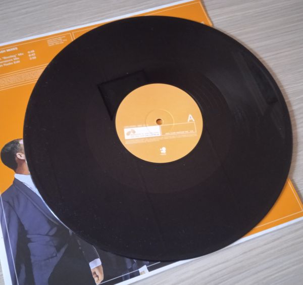 Milk&Sugar – Love Is In The Air (The Jack Flash Mixes)(Vinyl,2001) - Image 2
